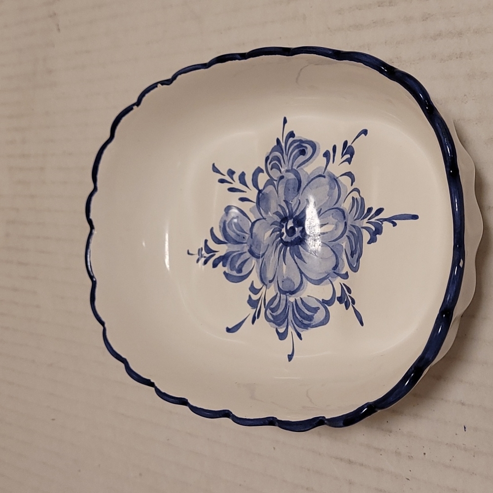 Vintage Trinket / Soap Blue Floral Dish - Picture 8 of 16